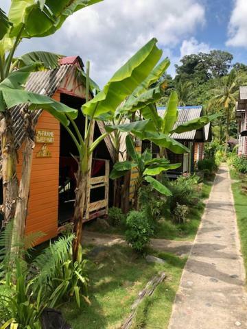 Beach Shack Chalet - Garden View Aframe Small Unit Kampong Juara Exterior photo